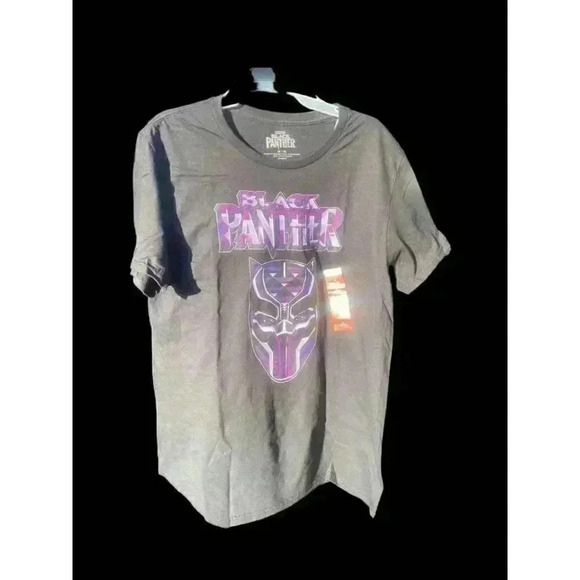 Black Panther T-shirt NEW-Medium - Picture 1 of 1